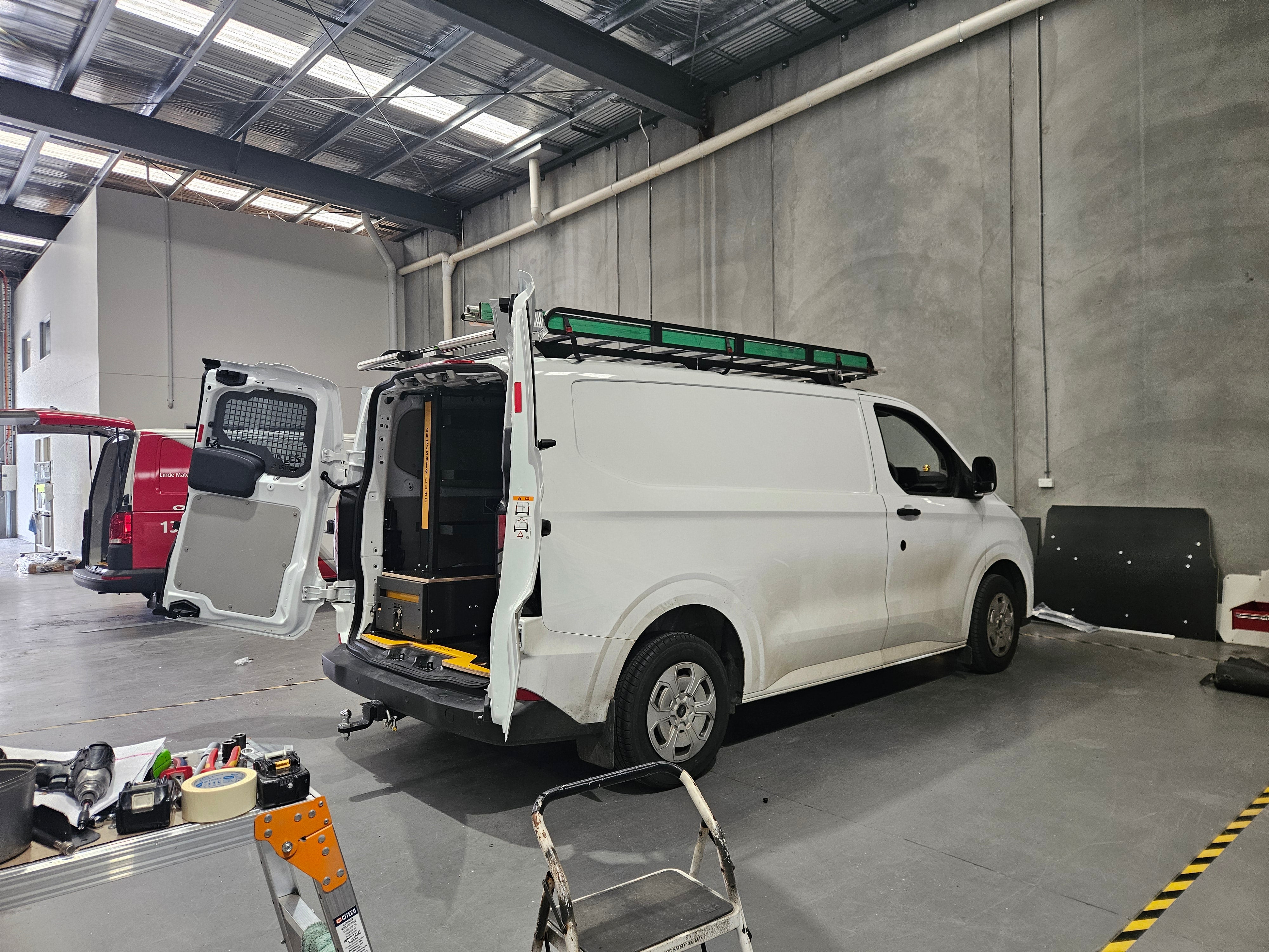 Ford Transit Custom 02/2014 - 01/2024 Commerical Max Platform including Dual Roller and Conduit Carrier - 0