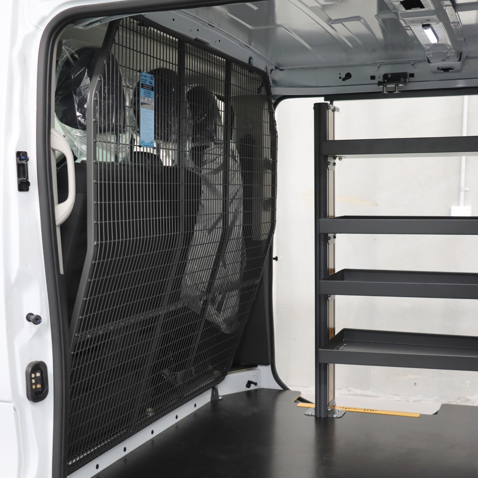 Mitsubishi Express Mesh Cargo Barrier