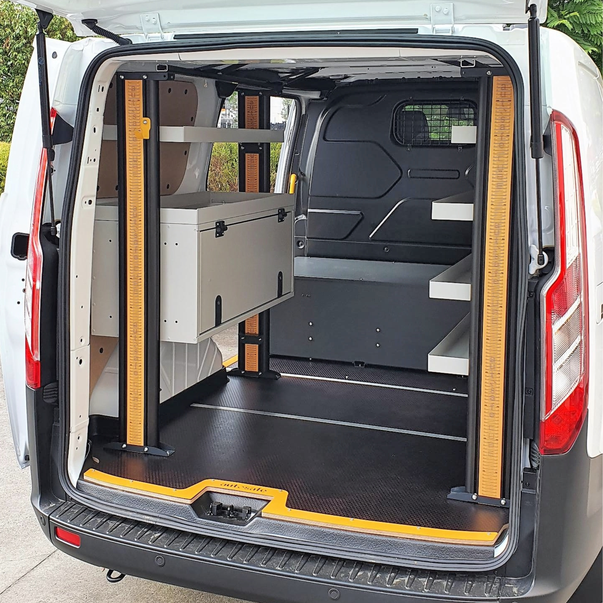 Ford Transit Custom SWB Floor 2014 - 2023