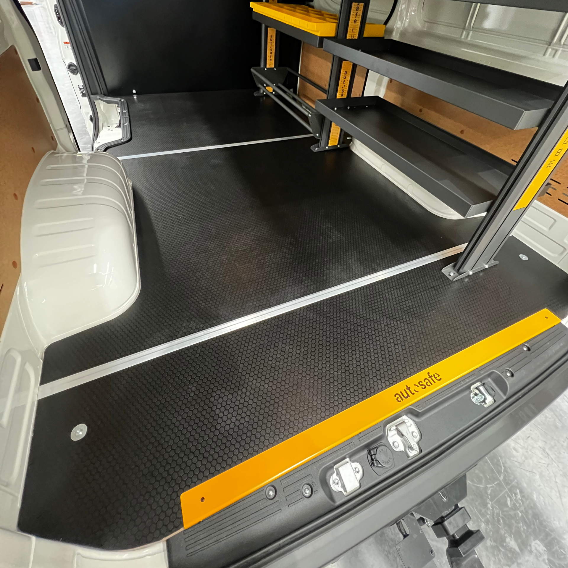 Toyota Hiace LWB Van Floor
