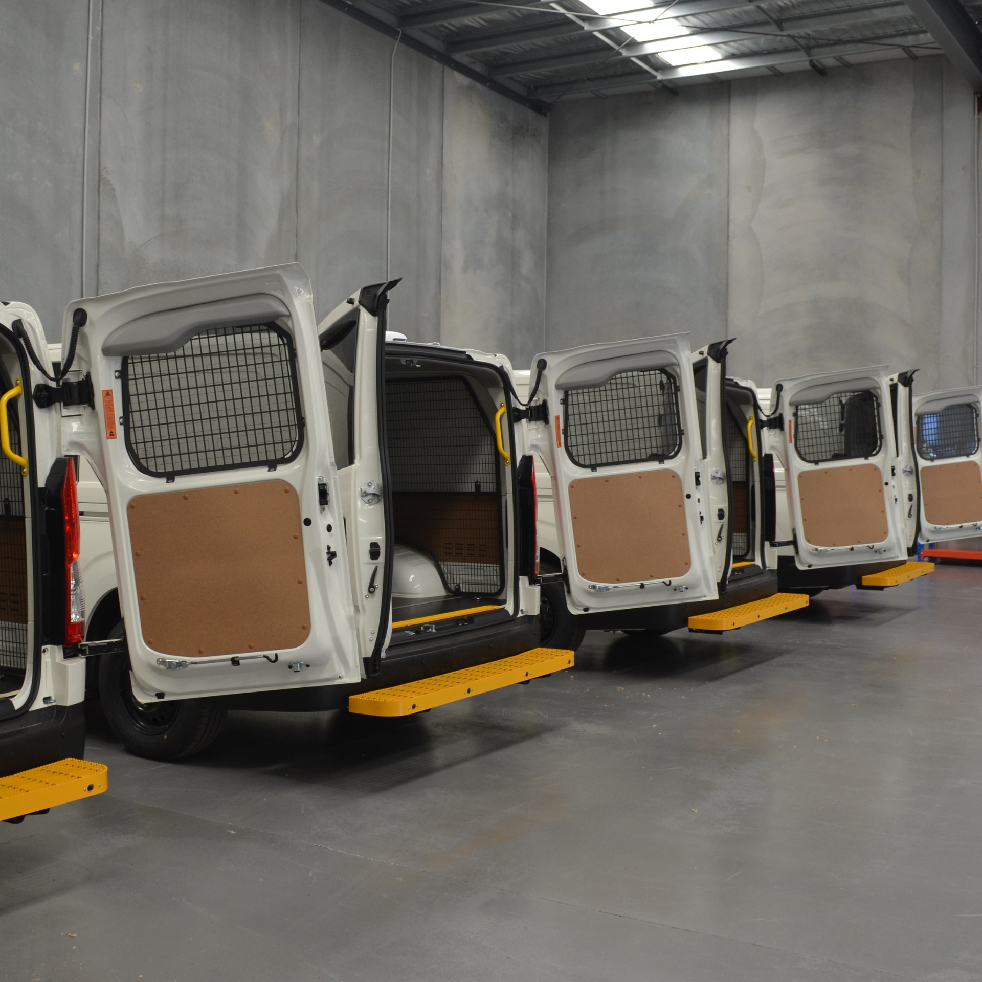 Toyota Hiace LWB Window Guard Rear Barn Doors DS - 0